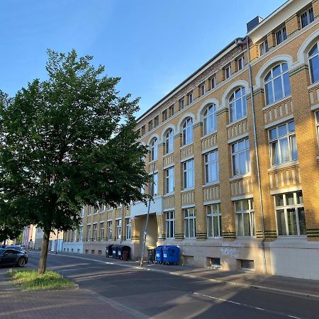 Stilvolles Loft Mit Kostenlosem Fahrrad Magdeburg Dış mekan fotoğraf